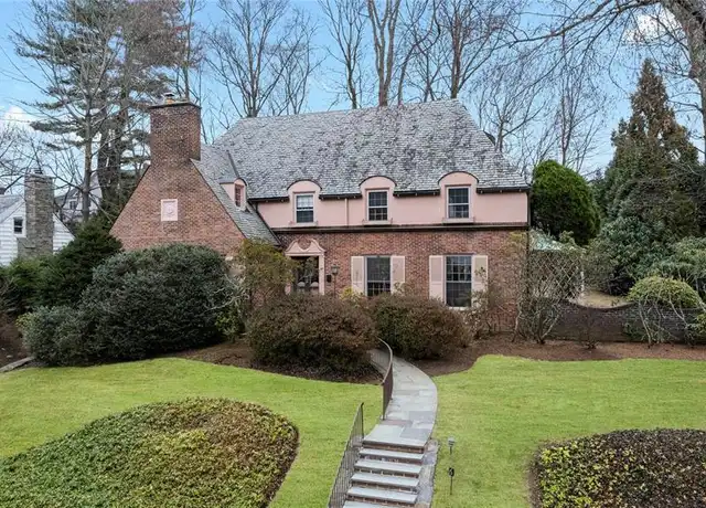 Property at 6 Fox Meadow Rd, Scarsdale, NY, 10583, 6 beds, 4.5 baths, [object Object]