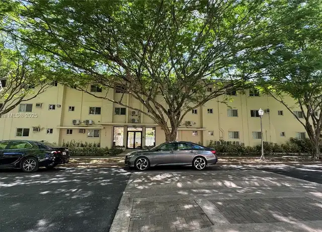 Property at 1014 Salzedo St #105, Coral Gables, FL, 33134, 0 beds, 1 bath, [object Object]