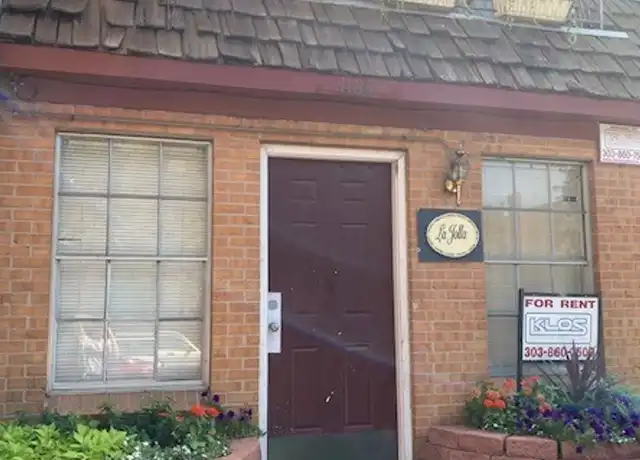 Property at 1138 Corona St Unit 301, Denver, CO, 80218, 2 beds, 1 bath, [object Object]