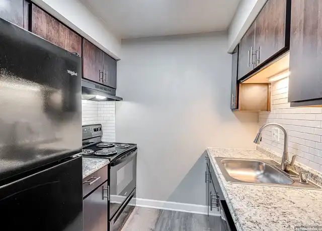 Property at Franklin Park - 6311-6323 22674th, Greenfield, WI, 53221, 1-2 bed, 1-1.5 bath, [object Object]