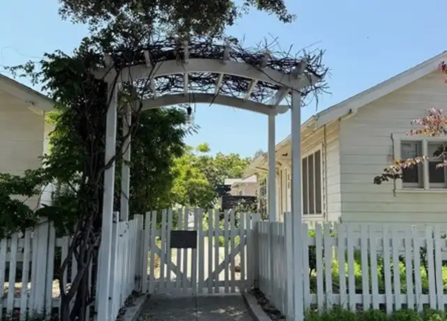 Property at 297 N Garfield Ave, Pasadena, CA, 91101, 2 beds, 1 bath, [object Object]