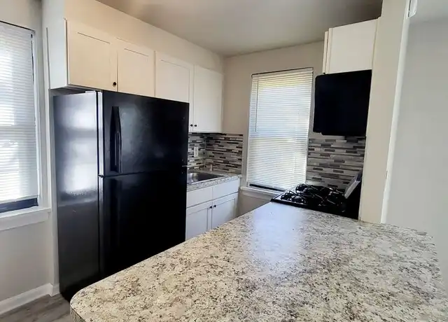 Property at 3255 Crescent Dr Unit 03-1507, Camden, NJ, 08104, 1 bed, 1 bath, [object Object]