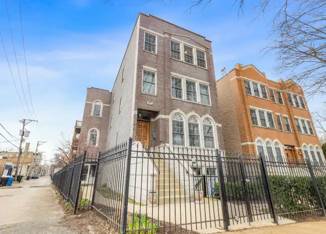 Property at 1761 W Morse Ave Unit GS, Chicago, IL, 60626, 2 beds, 2 baths, [object Object]