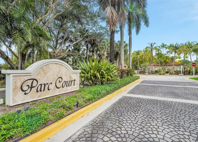 Property at 9312 NW 9th Pl, Plantation, FL, 33324, 3 beds, 2 baths, [object Object]