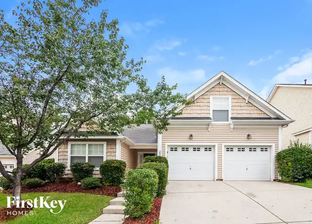 Property at 2021 Sugarbush Dr, Charlotte, NC, 28214, 3 beds, 2 baths, [object Object]