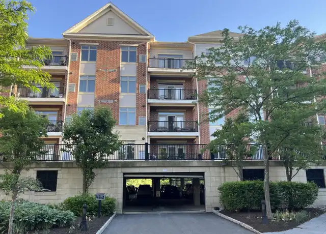 Property at 526 Carson Ter, Huntingdon Valley, PA, 19006, 1 bed, 1.5 baths, [object Object]