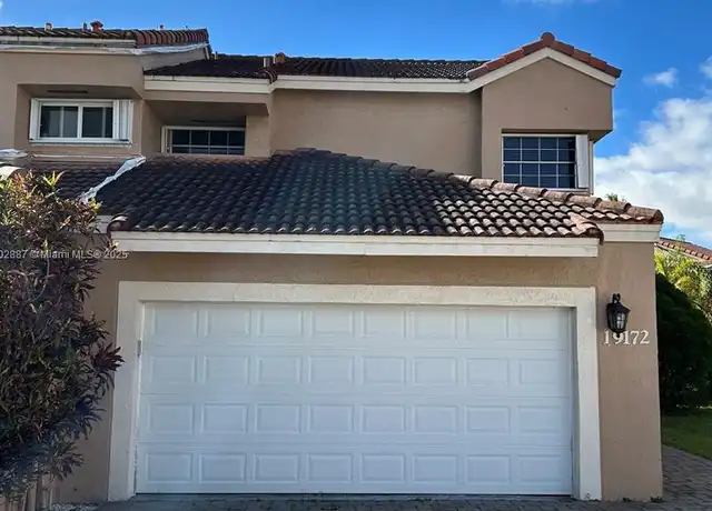 Property at 19172 NW 82nd Circle Ct Unit 30R, Hialeah, FL, 33015, 3 beds, 2.5 baths, [object Object]