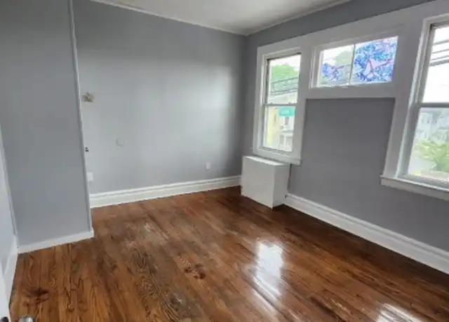 Property at 460 Grove St Unit 2, Irvington, NJ, 07111, 2 beds, 1 bath, [object Object]
