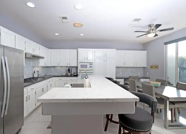 Property at 67579 S Laguna Dr, Cathedral City, CA, 92234, 2 beds, 2.5 baths, [object Object]