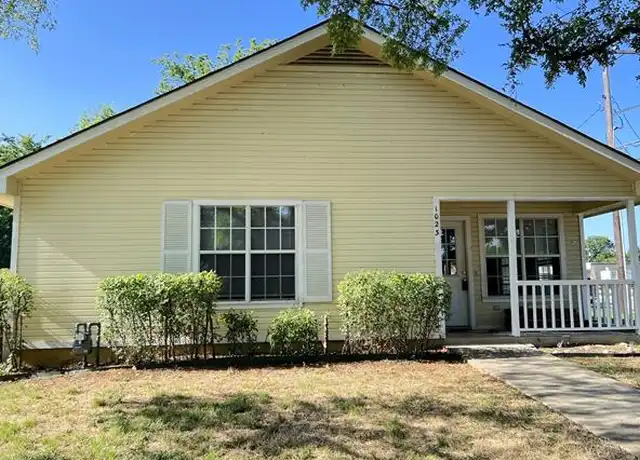 Property at 1023 Fannin St, Denton, TX, 76201, 4 beds, 2 baths, [object Object]