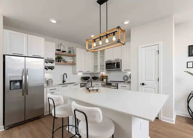 Property at Aventon Noelle - 500 Verdant Way, Charleston, SC, 29492, 1-3 bed, 1-2 bath, [object Object]