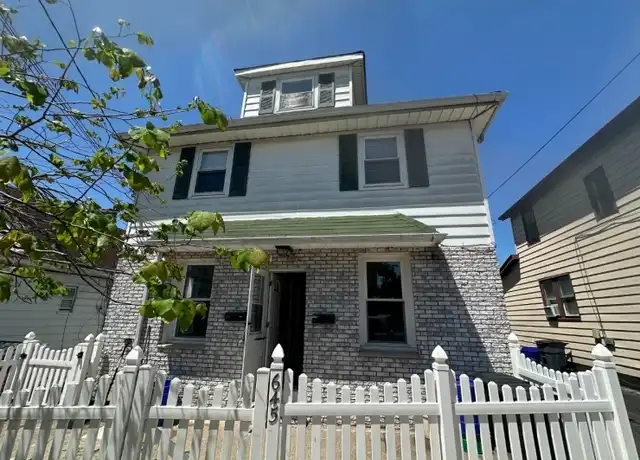 Property at 645 8th St, Lyndhurst, NJ, 07071, 2 beds, 1 bath, [object Object]