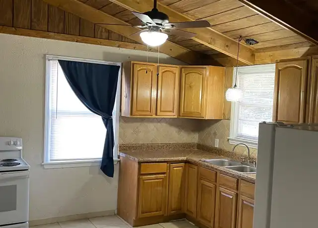 Property at 22 Sharolyn St, Sumter, SC, 29154, 2 beds, 1 bath, [object Object]
