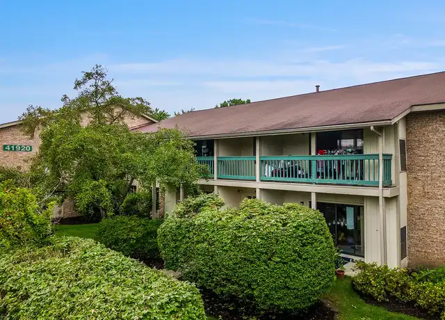 Property at Tree Top Meadows - 41980 Manor Park Dr, Novi, MI, 48375, 2 beds, 1.5 baths, [object Object]