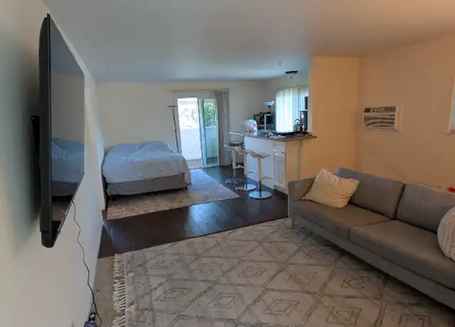 Property at 437 S Pastoria Ave Unit B, Sunnyvale, CA, 94086, 0 beds, 1 bath, [object Object]