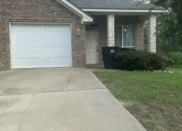 Property at 816 Twin Oaks Dr Unit B, Temple, TX, 76504, 3 beds, 2 baths, [object Object]