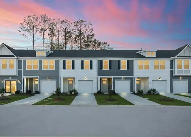 Property at 440 Trotters Ln, Moncks Corner, SC, 29461, 3 beds, 2 baths, [object Object]