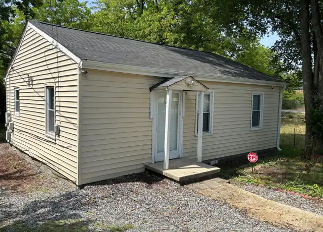 Property at 1202 Hoover Ave, High Point, NC, 27260, 2 beds, 1 bath, [object Object]