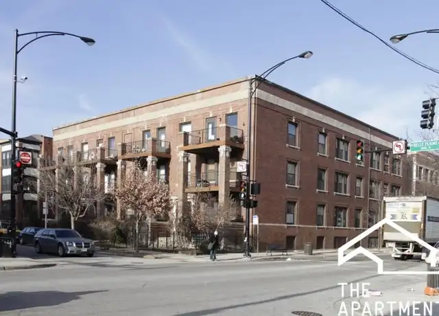 Property at 902 W Belle Plaine Ave, Chicago, IL, 60613, 1 bed, 1 bath, [object Object]
