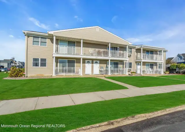 Property at 205 Ocean Ave #3, Belmar, NJ, 07719, 2 beds, 1.5 baths, [object Object]