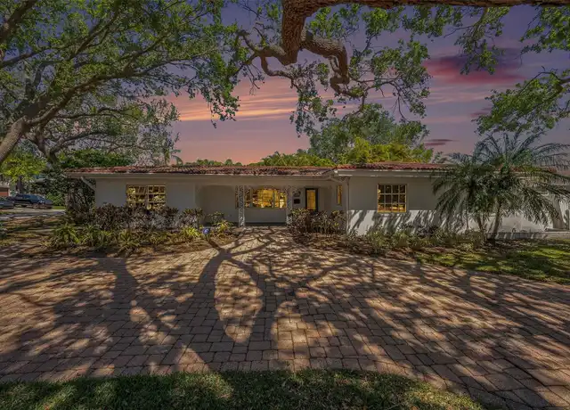 Property at 1100 Snell Isle Blvd NE, St Petersburg, FL, 33704, 3 beds, 2 baths, [object Object]