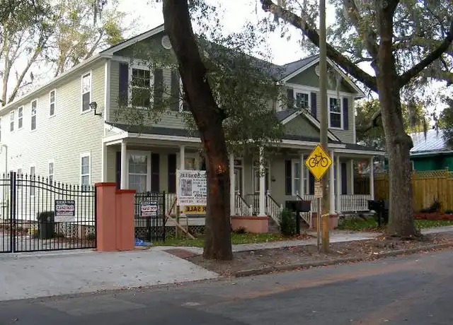 Property at 412 E 38th St, Savannah, GA, 31401, 2 beds, 2 baths, [object Object]