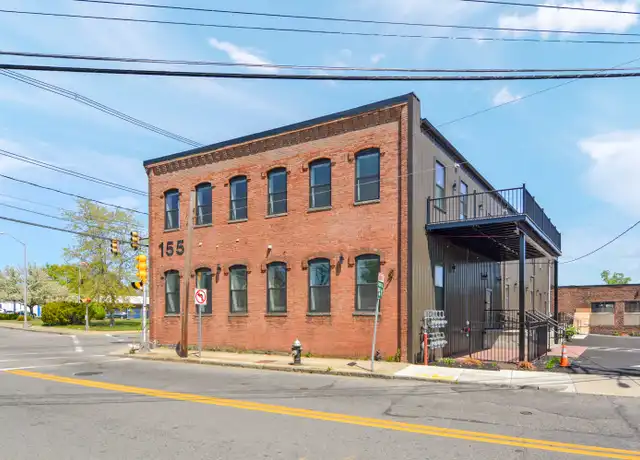 Property at 155 Crescent St Unit 1, Brockton, MA, 02302, 2 beds, 1 bath, [object Object]