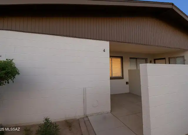 Property at 4121 E Moreland St Unit 4, Phoenix, AZ, 85008, 2 beds, 1 bath, [object Object]