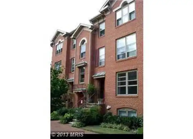 Property at 552 N West St, Alexandria, VA, 22314, 2 beds, 1 bath, [object Object]