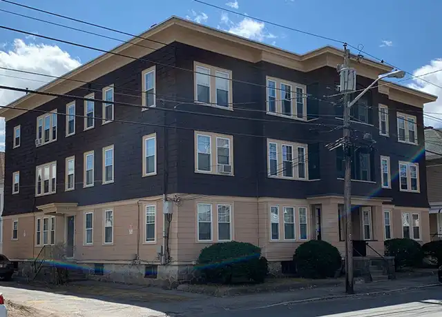 Property at 273-279 Andover St Unit 275-5, Lawrence, MA, 01843, 2 beds, 1 bath, [object Object]