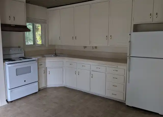 Property at 1614 Santa Rosa St #6, San Luis Obispo, CA, 93401, 2 beds, 1 bath, [object Object]
