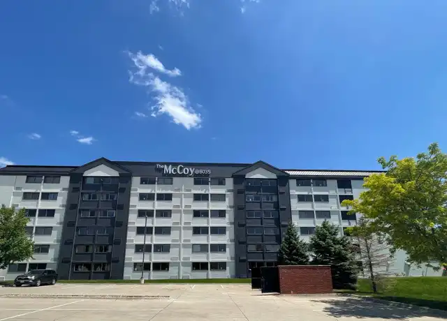 Property at 11040 Hickman Rd Unit 618, Clive, IA, 50325, 1 bed, 1 bath, [object Object]