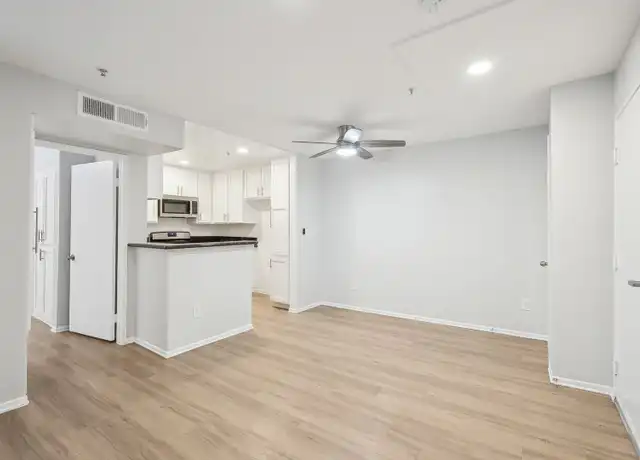 Property at 310 S Virgil Ave Unit 114, Los Angeles, CA, 90020, 1 bed, 1 bath, [object Object]