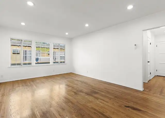 Property at 5920 Benner St Unit 5922-3, Highland Park, CA, 90042, 2 beds, 1 bath, [object Object]