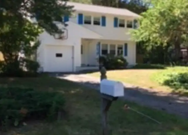 Property at 3 Caulfield Rd, Wayland, MA, 01778, 3 beds, 1.5 baths, [object Object]
