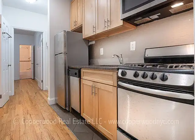 Property at 172 E 82nd St Unit 2A, New York, NY, 10028, 2 beds, 2 baths, [object Object]