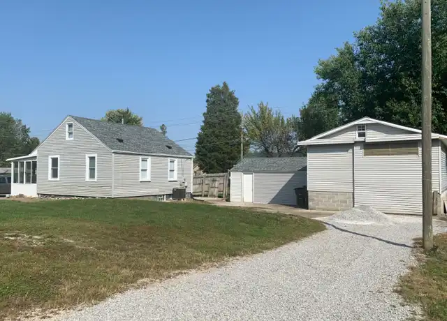 Property at 2319 Whitmore Ave, Fort Wayne, IN, 46802, 2 beds, 1 bath, [object Object]