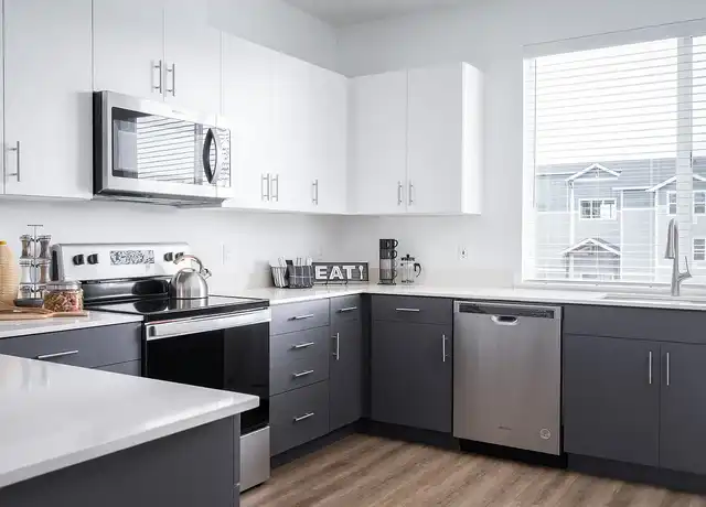 Property at Timberview Apartments - 15150 Gifford Ln, Oregon City, OR, 97045, 1-3 bed, 1-3.5 bath, [object Object]