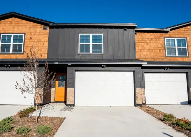 Property at 3288 Isabella Ct Unit 3288, Orange Park, FL, 32065, 2 beds, 2.5 baths, [object Object]