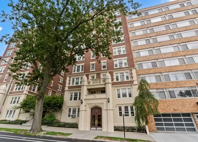 Property at 1450 Beacon St #201, Brookline, MA, 02446, 2 beds, 1 bath, [object Object]