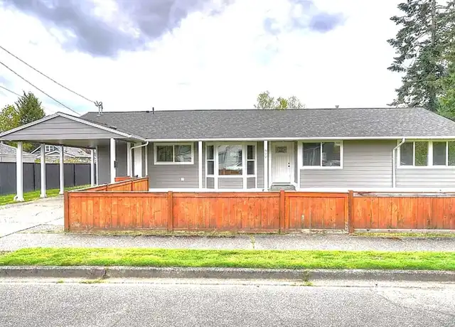 Property at 922 5th Ave SW Unit A, Puyallup, WA, 98371, 4 beds, 2 baths, [object Object]