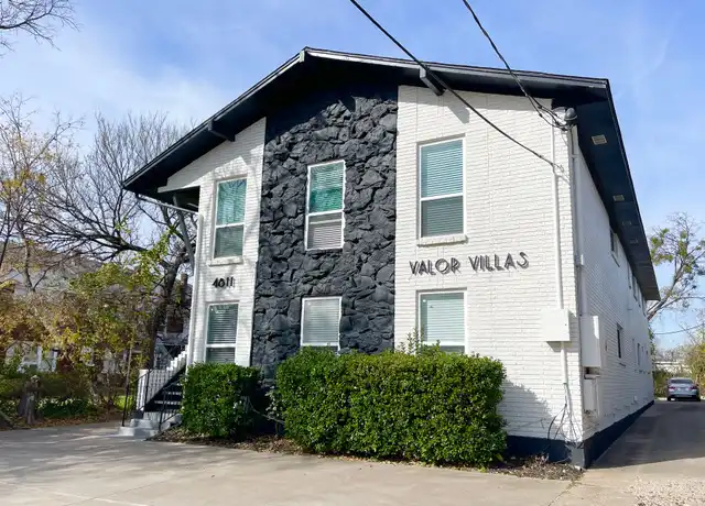 Property at 4811 Live Oak St Unit 203, Dallas, TX, 75204, 1 bed, 1 bath, [object Object]