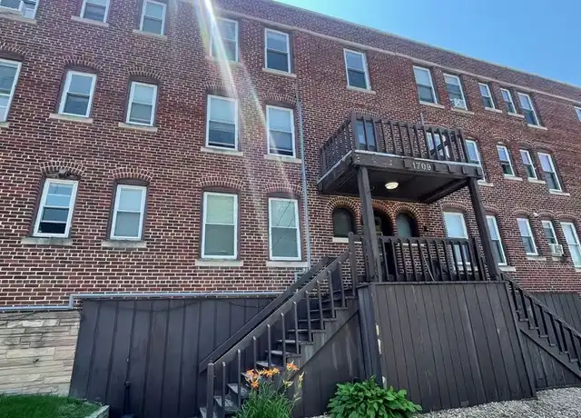 Property at 1709 E Park Pl Unit 15, Milwaukee, WI, 53211, 1 bed, 1 bath, [object Object]