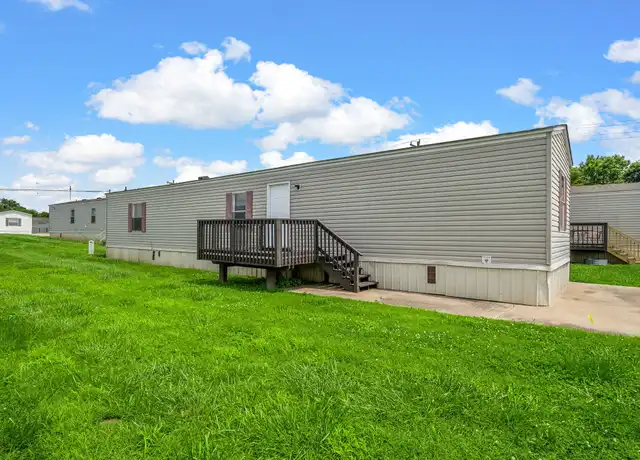 Property at 812 Monroe Ln, Oak Grove, KY, 42262, 3 beds, 2 baths, [object Object]