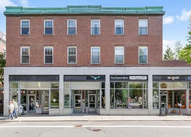 Property at 131 Essex St Unit 32, Salem, MA, 01970, 1 bed, 1 bath, [object Object]