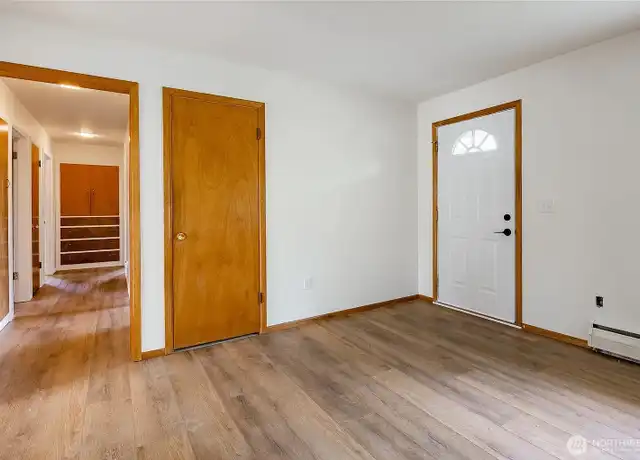 Property at 924 Pine St, Lynden, WA, 98264, 3 beds, 2 baths, [object Object]
