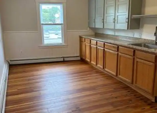 Property at 3 Clifford St Unit 301, Biddeford, ME, 04005, 3 beds, 1 bath, [object Object]
