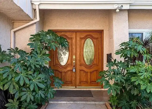 Property at 1885 Fallview Rd, Westlake Village, CA, 91361, 3 beds, 2.5 baths, [object Object]