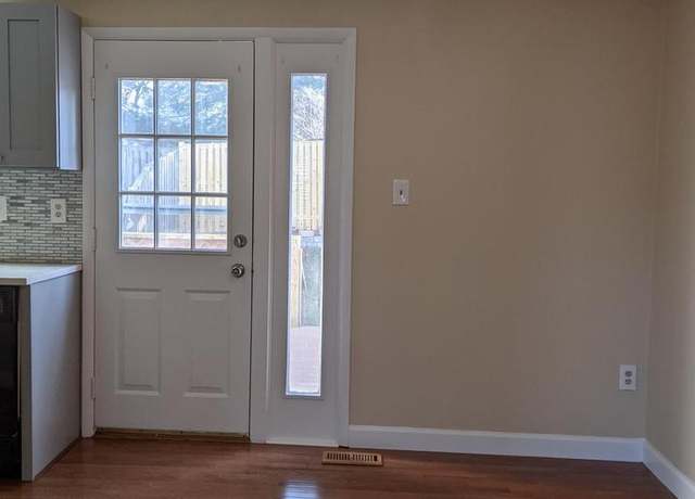 Photo of 18005 Queen Elizabeth Dr, Olney, MD 20832