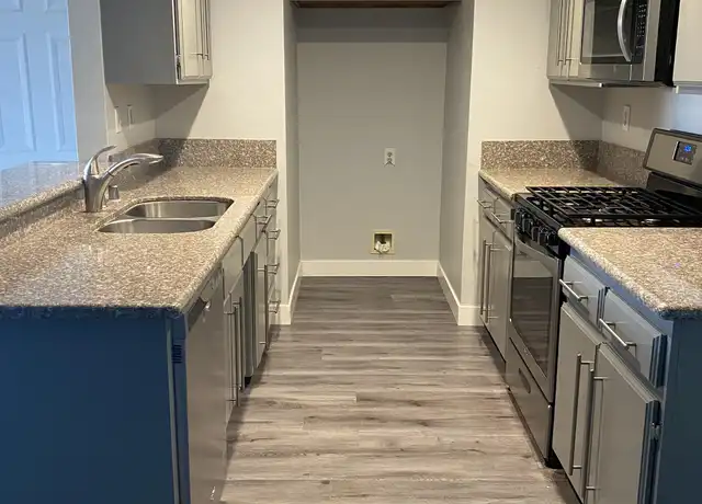 Property at 141 N Oberlin Ave Unit C, Claremont, CA, 91711, 3 beds, 2.5 baths, [object Object]